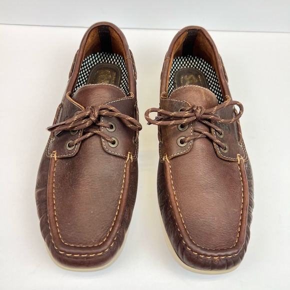 SAS Brown Boat Shoes with Leather Finish - Picture 4 of 9